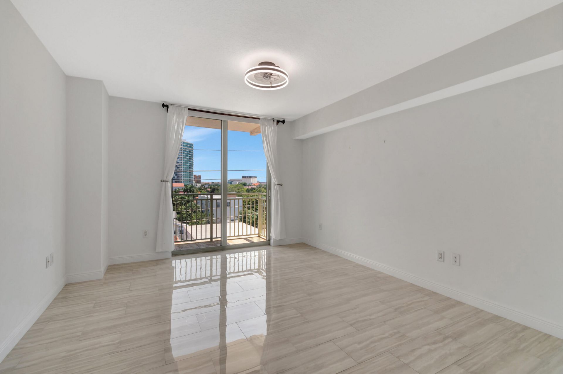 610 Clematis Street, Unit 524, West Palm Beach, FL 33401 Photo