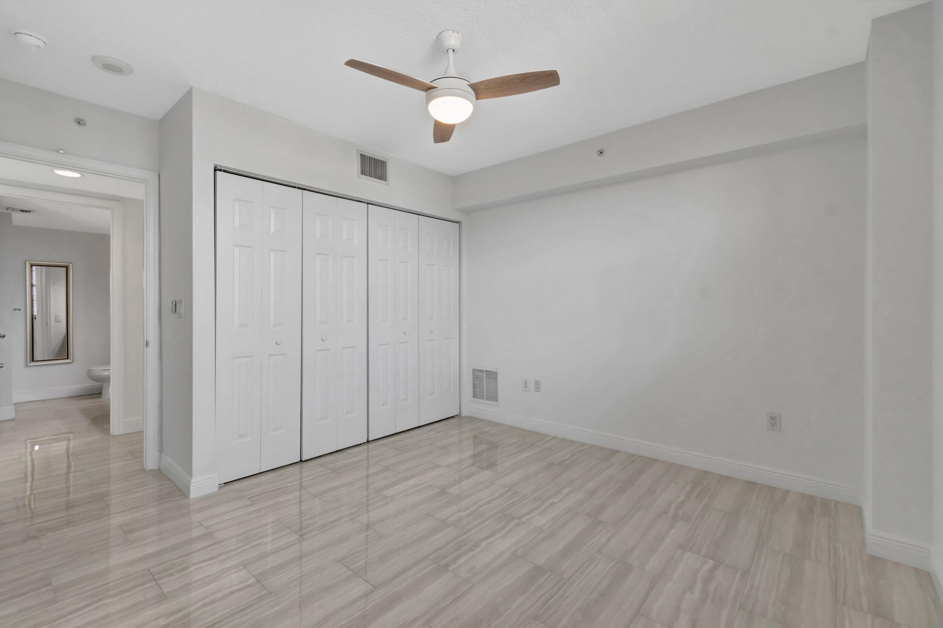 610 Clematis Street, Unit 524, West Palm Beach, FL 33401 Photo