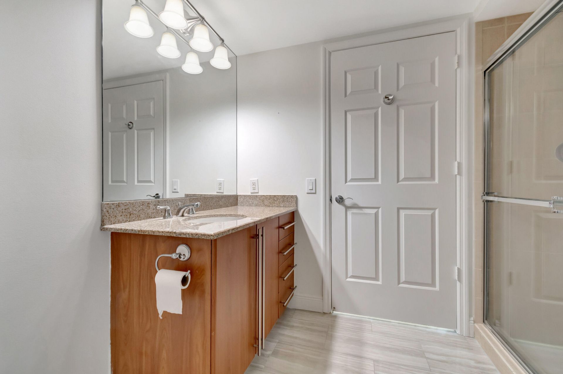 610 Clematis Street, Unit 524, West Palm Beach, FL 33401 Photo