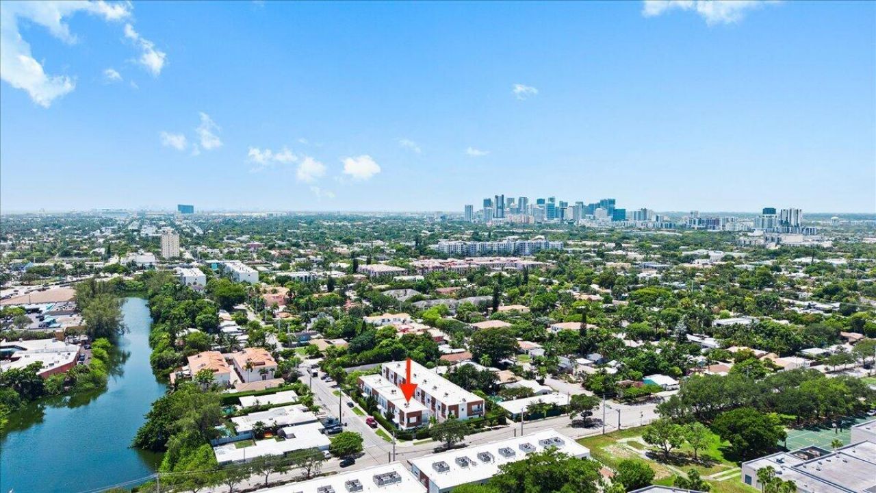 1255 NE 18th Avenue, Fort Lauderdale, FL 33304 Photo