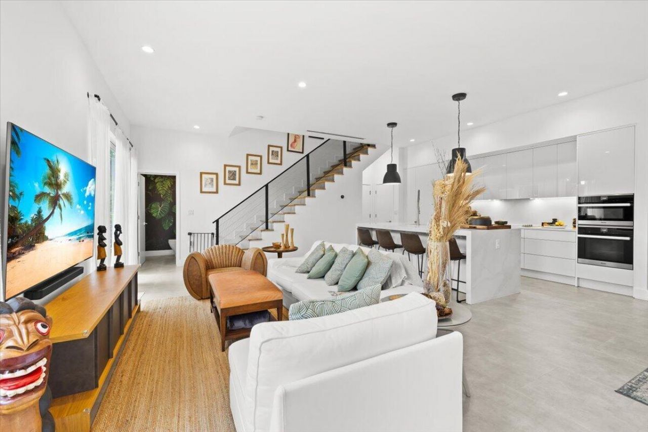 1255 NE 18th Avenue, Fort Lauderdale, FL 33304 Photo