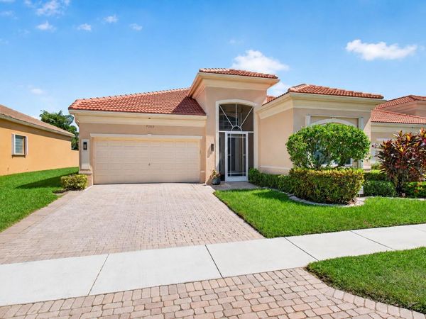 7280 Demedici Circle, Delray Beach, FL 33446