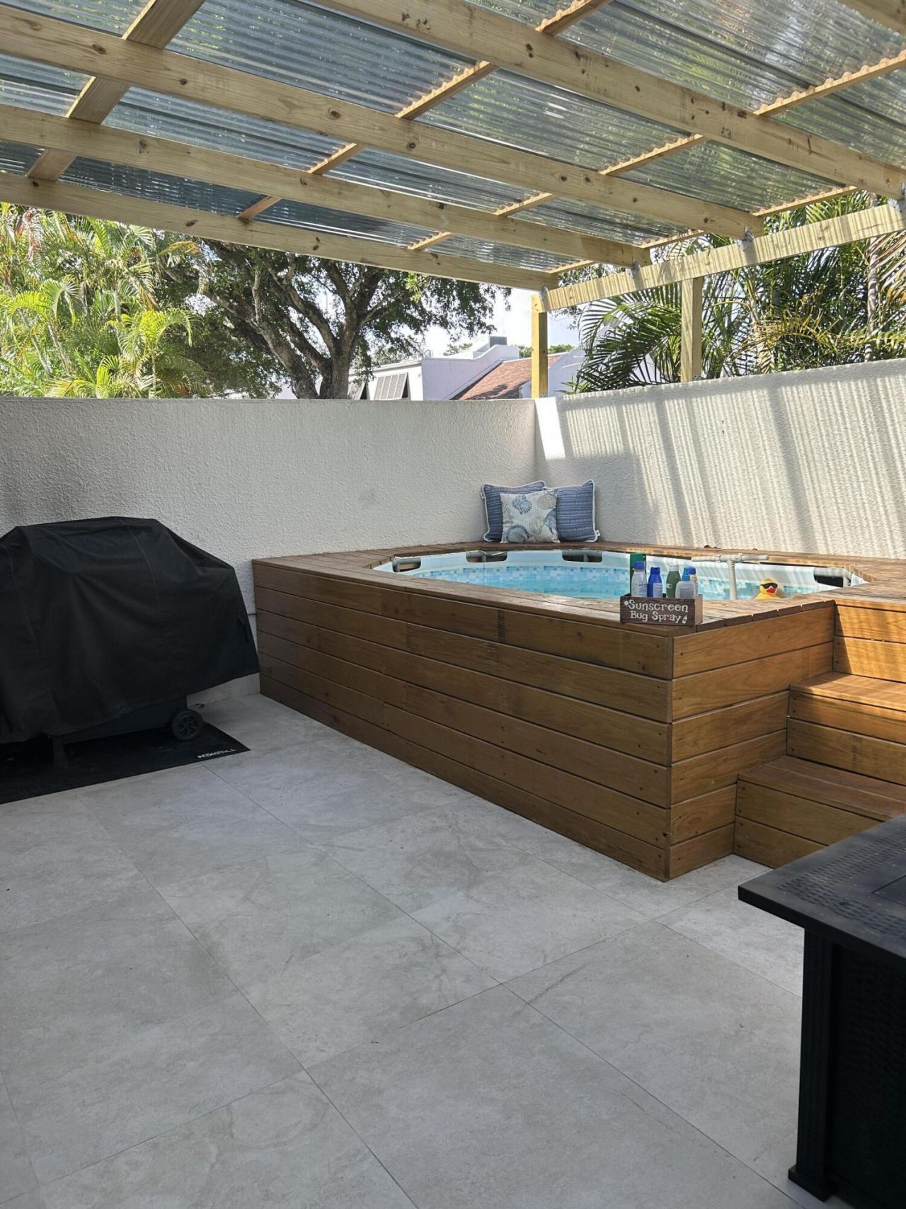 1390 E Golfview Drive, Pembroke Pines, FL 33026 Photo