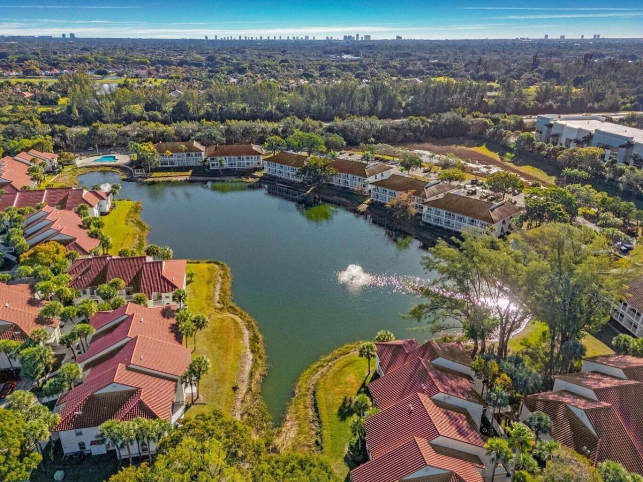 286 Cypress Point Drive, Palm Beach Gardens, FL 33418 Photo