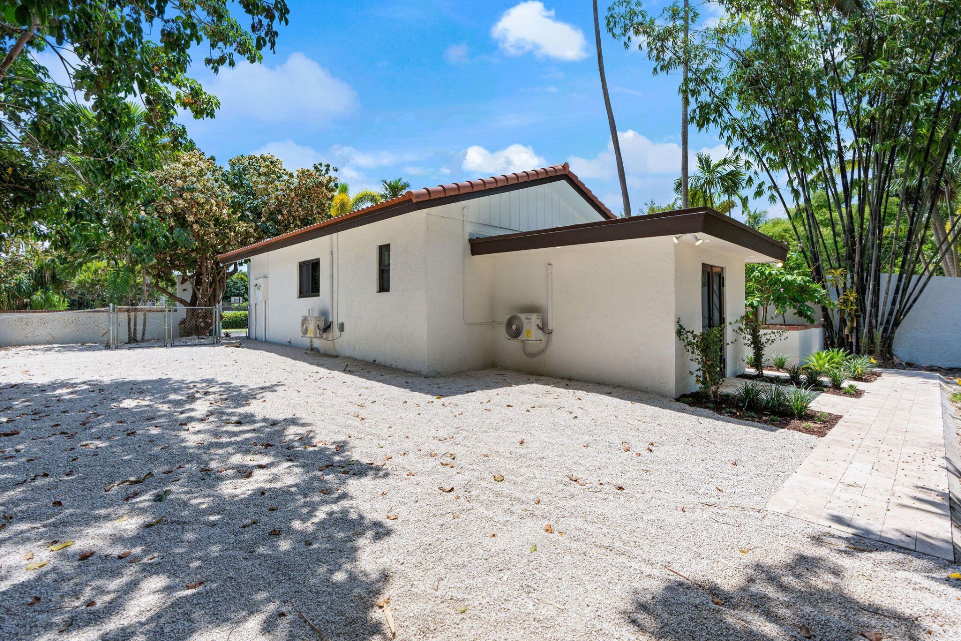 11851 NW 7th Street, Plantation, FL 33325 Photo