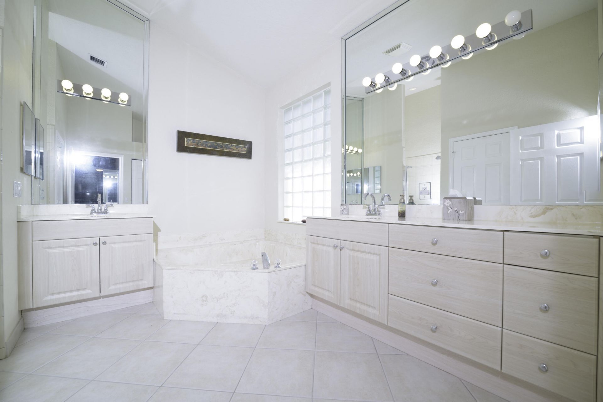 10052 Diamond Lake Drive, Boynton Beach, FL 33437 Photo
