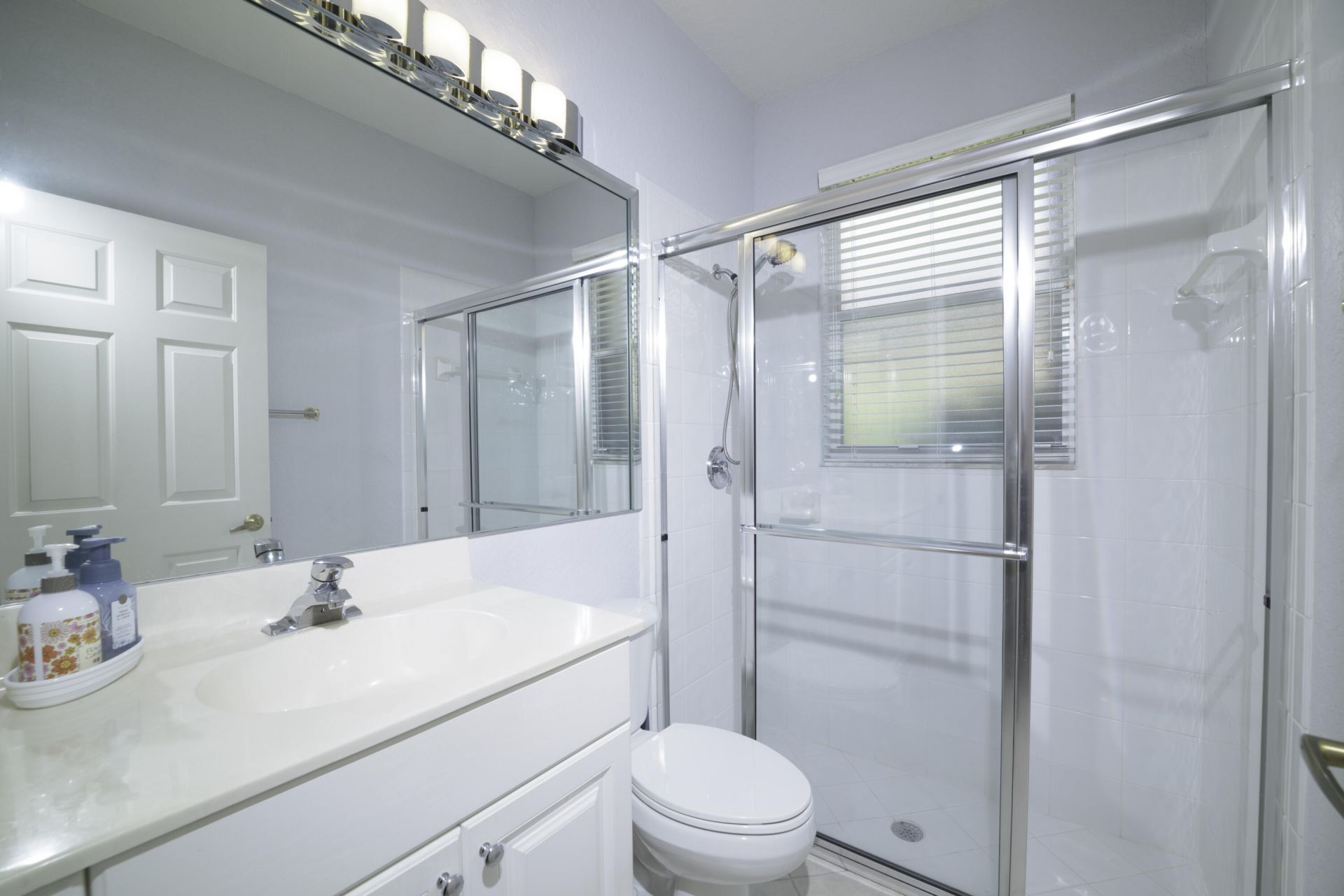 10052 Diamond Lake Drive, Boynton Beach, FL 33437 Photo
