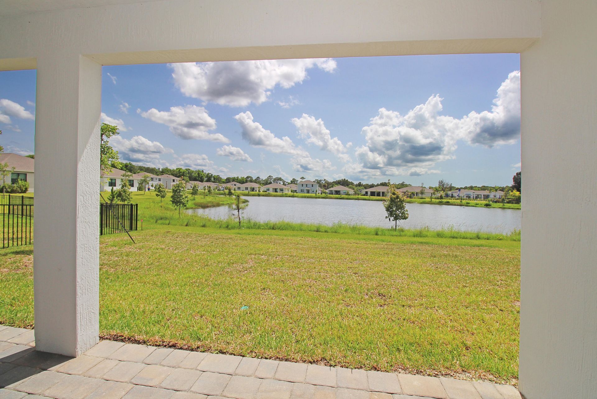 5929 SE Sky Blue Circle E, Stuart, FL 34997 Photo