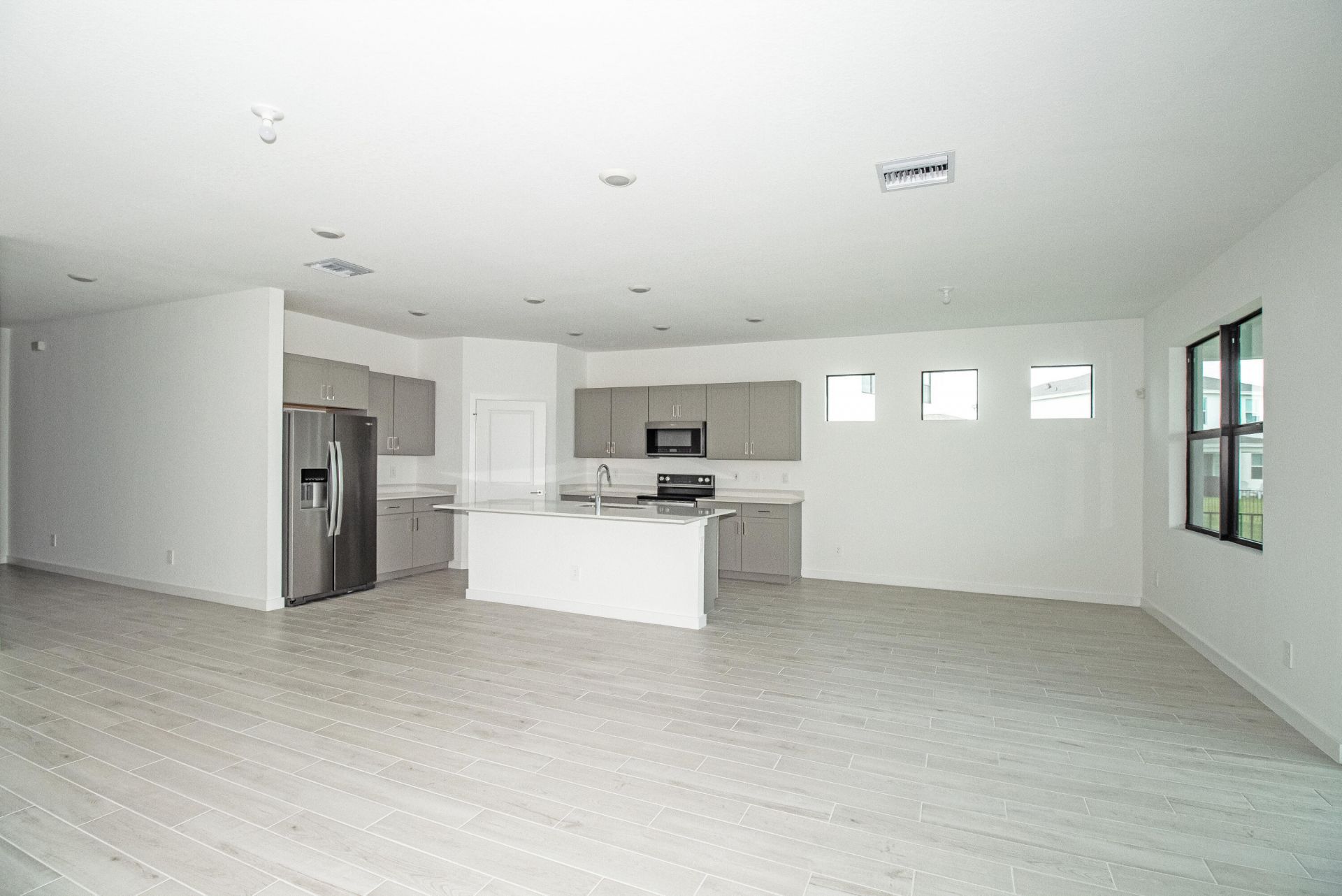 5929 SE Sky Blue Circle E, Stuart, FL 34997 Photo