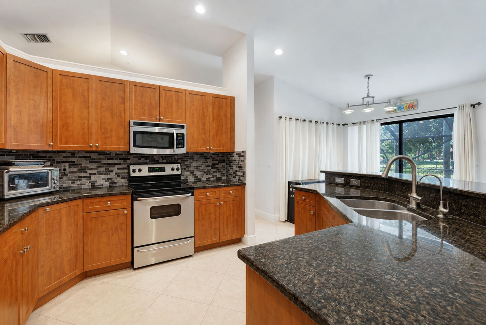 4270 NW 9th Street, Delray Beach, FL 33445 Photo