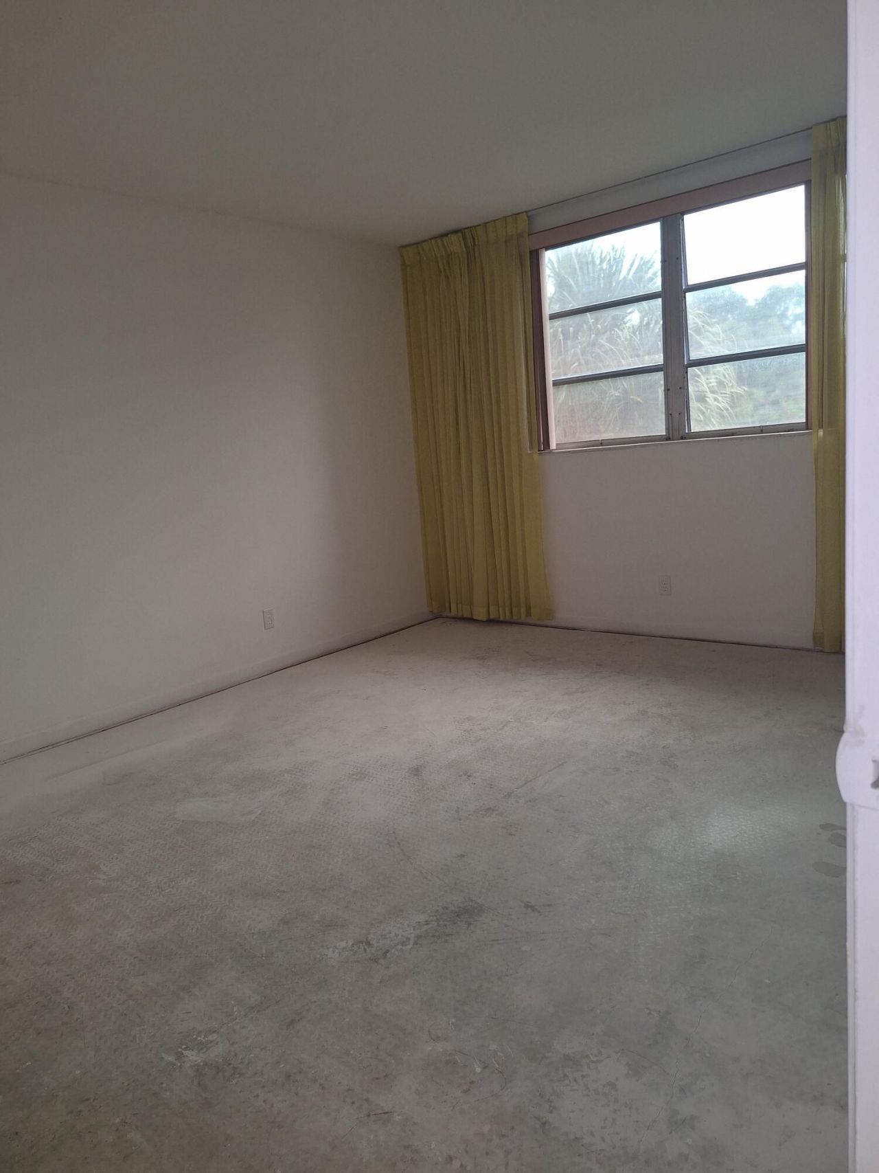 2900 NW 47th Terrace, Unit 303B, Lauderdale Lakes, FL 33313 Photo