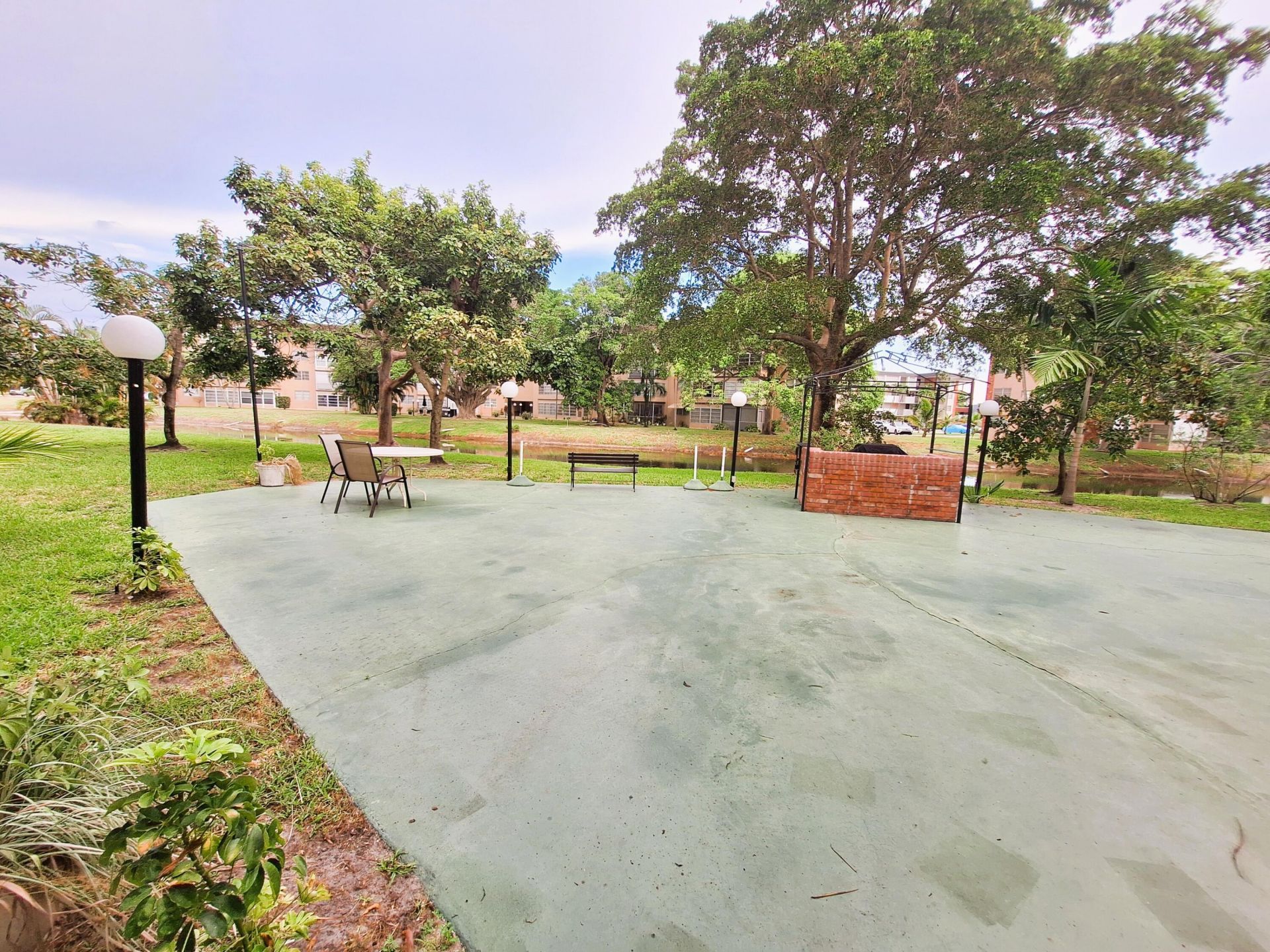 2900 NW 47th Terrace, Unit 303B, Lauderdale Lakes, FL 33313 Photo