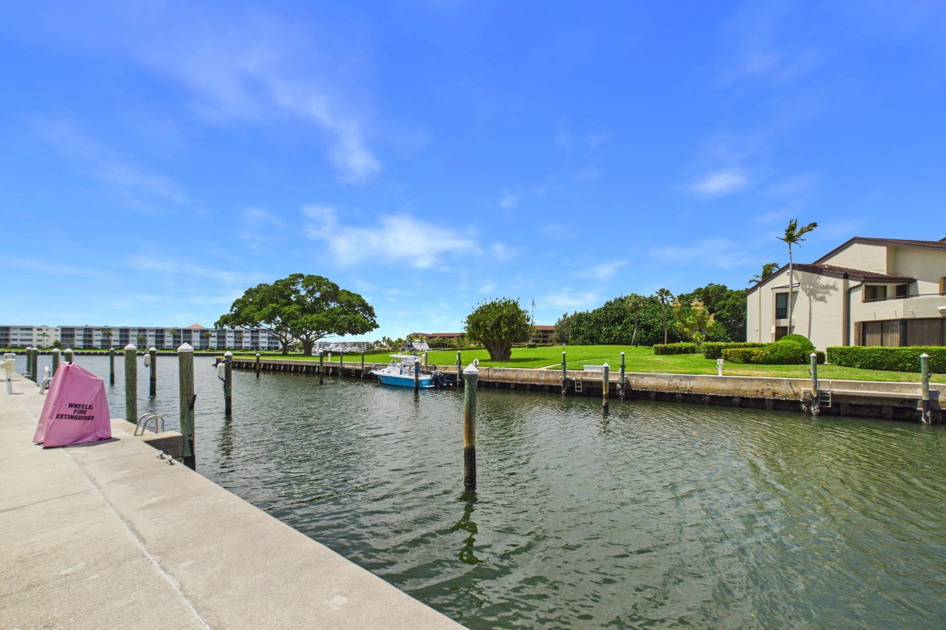 1117 Marine Way E, Unit K3L Boat S, North Palm Beach, FL 33408 Photo