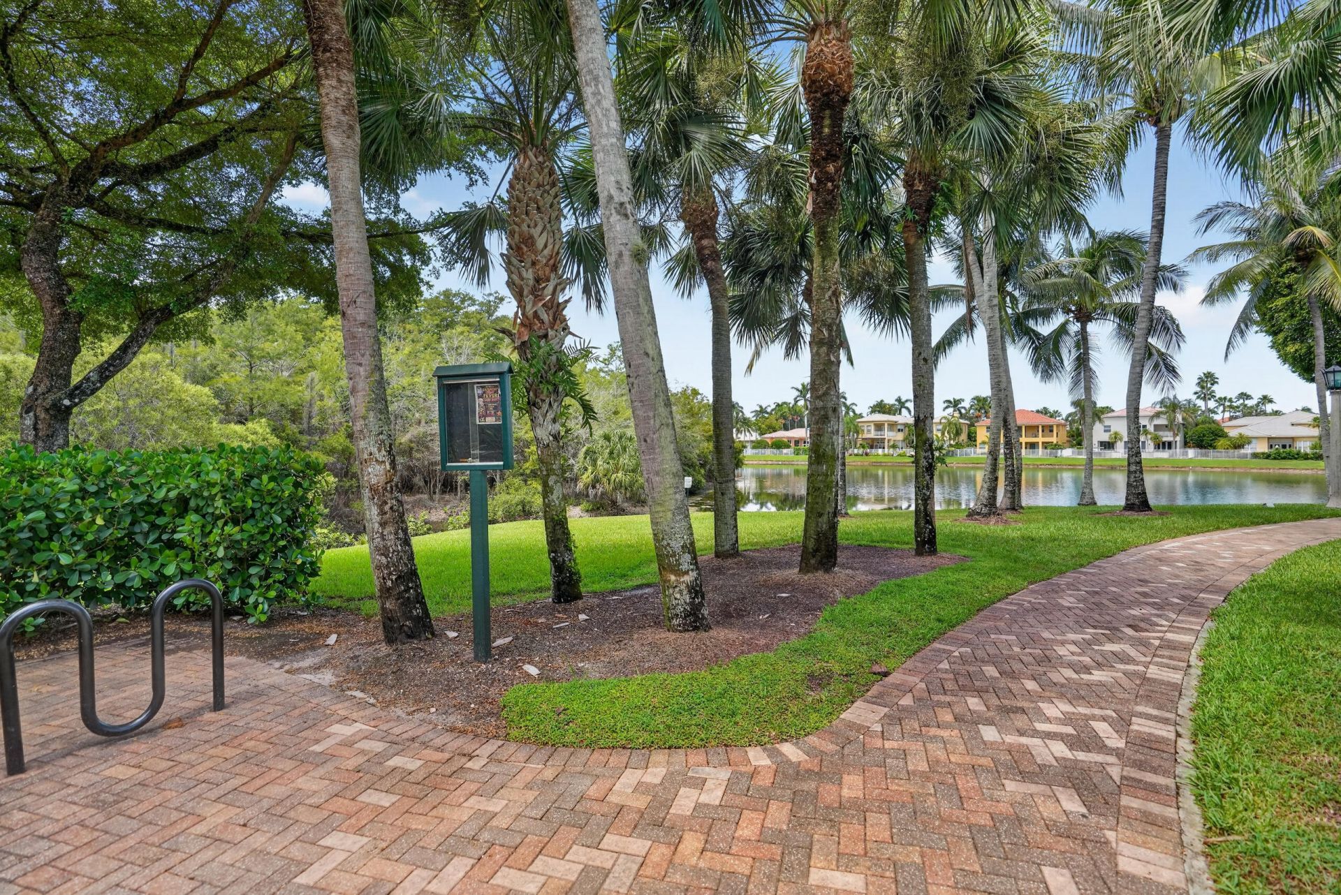 9135 Dupont Place, Wellington, FL 33414 Photo
