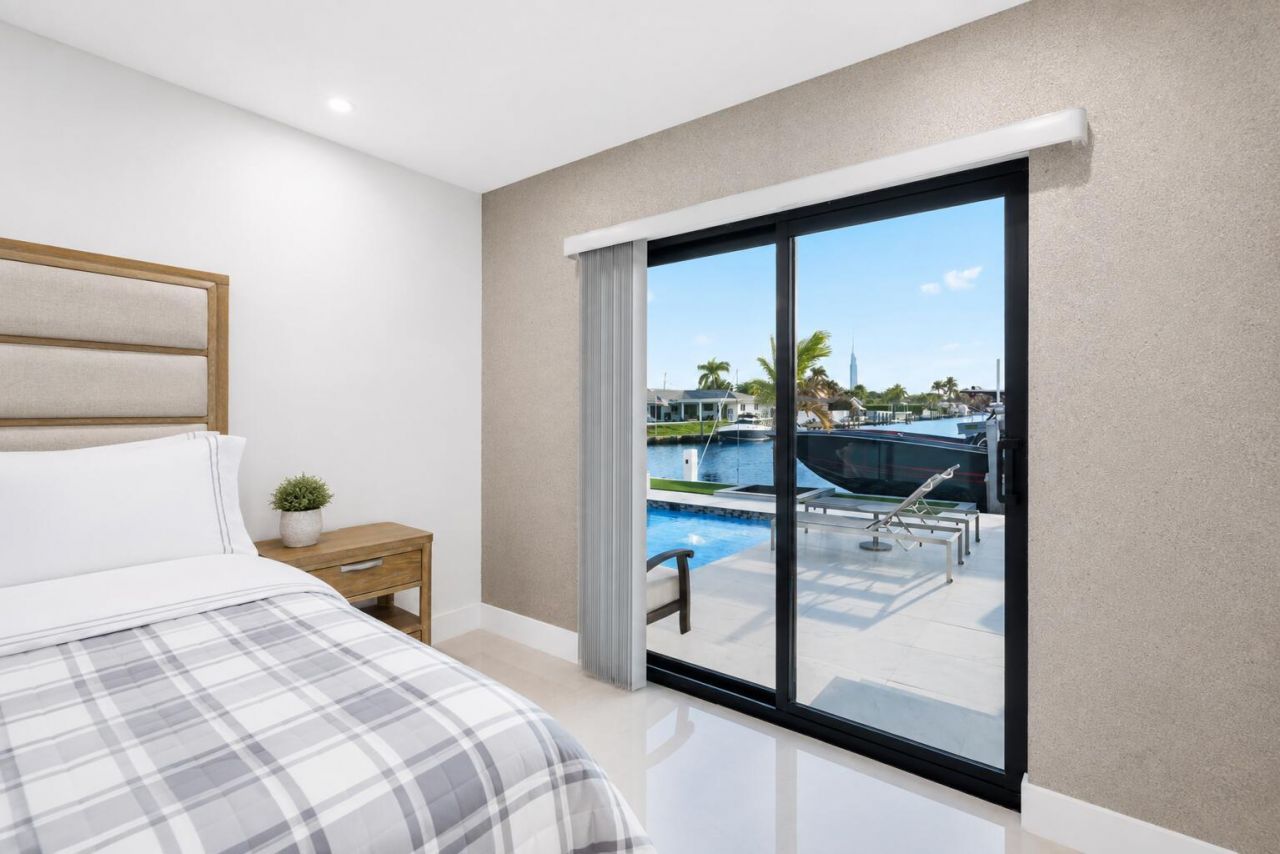 5641 Bayview Drive, Fort Lauderdale, FL 33308 Photo