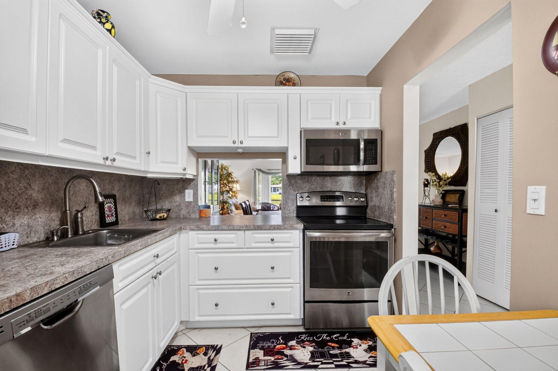 226 Lake Constance Drive, Unit 226, West Palm Beach, FL 33411 Photo