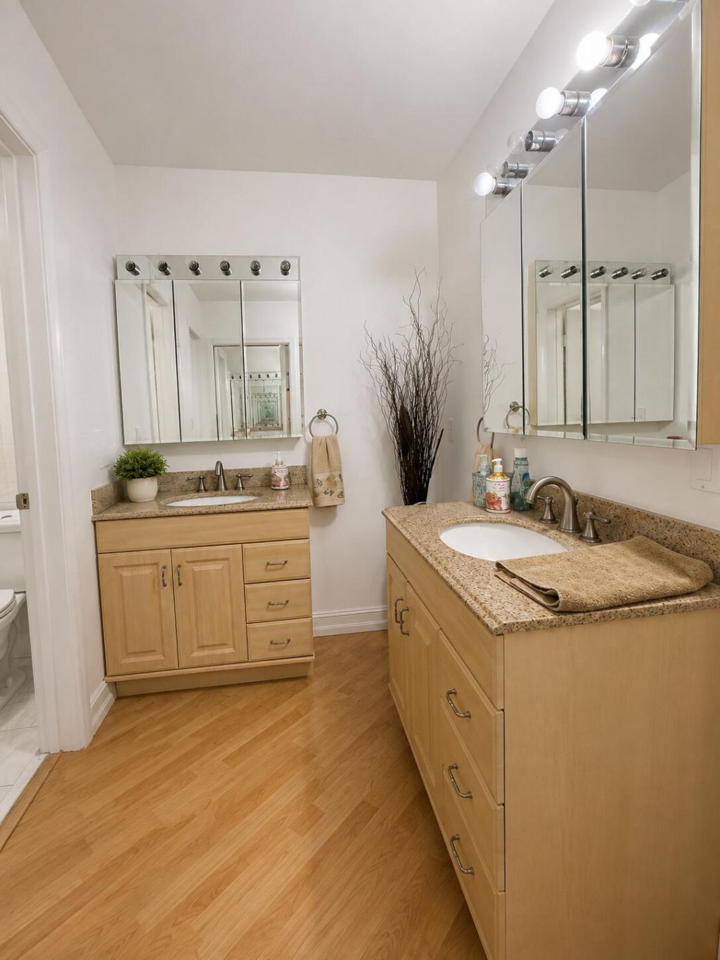 3545 Magellan Circle, Unit 352-5, Aventura, FL 33180 Photo