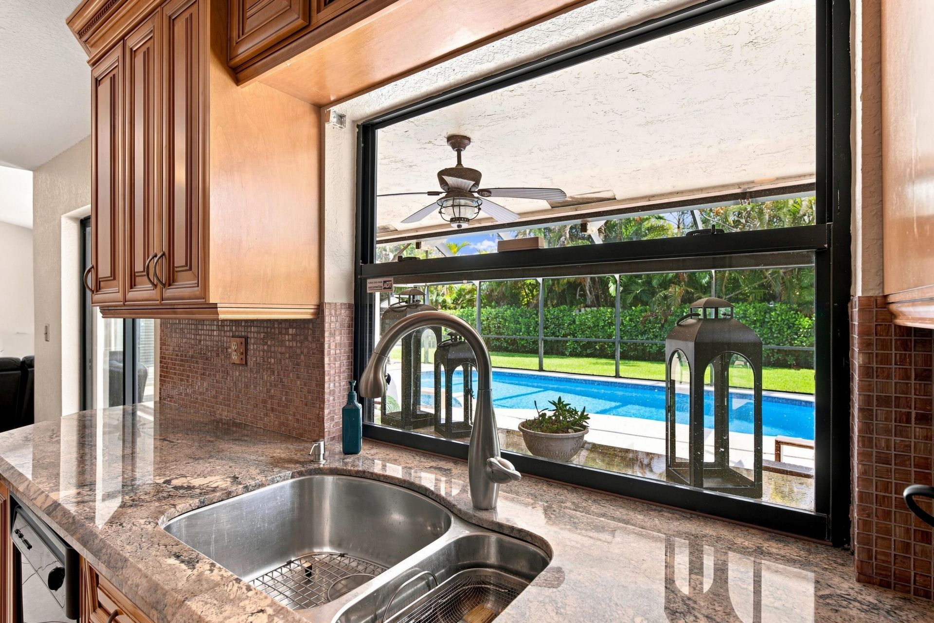 10666 NW 2nd Place, Coral Springs, FL 33071 Photo