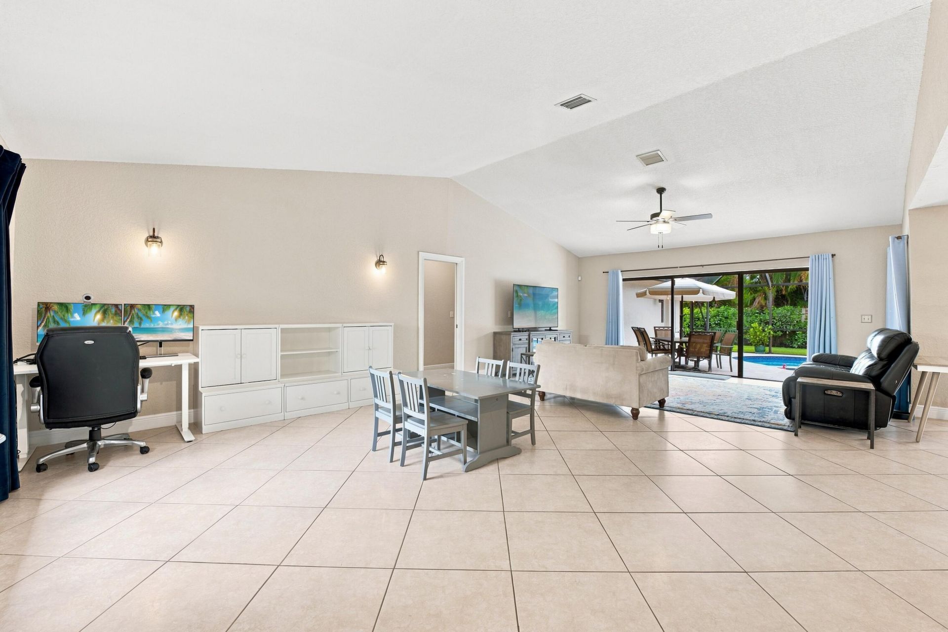 10666 NW 2nd Place, Coral Springs, FL 33071 Photo