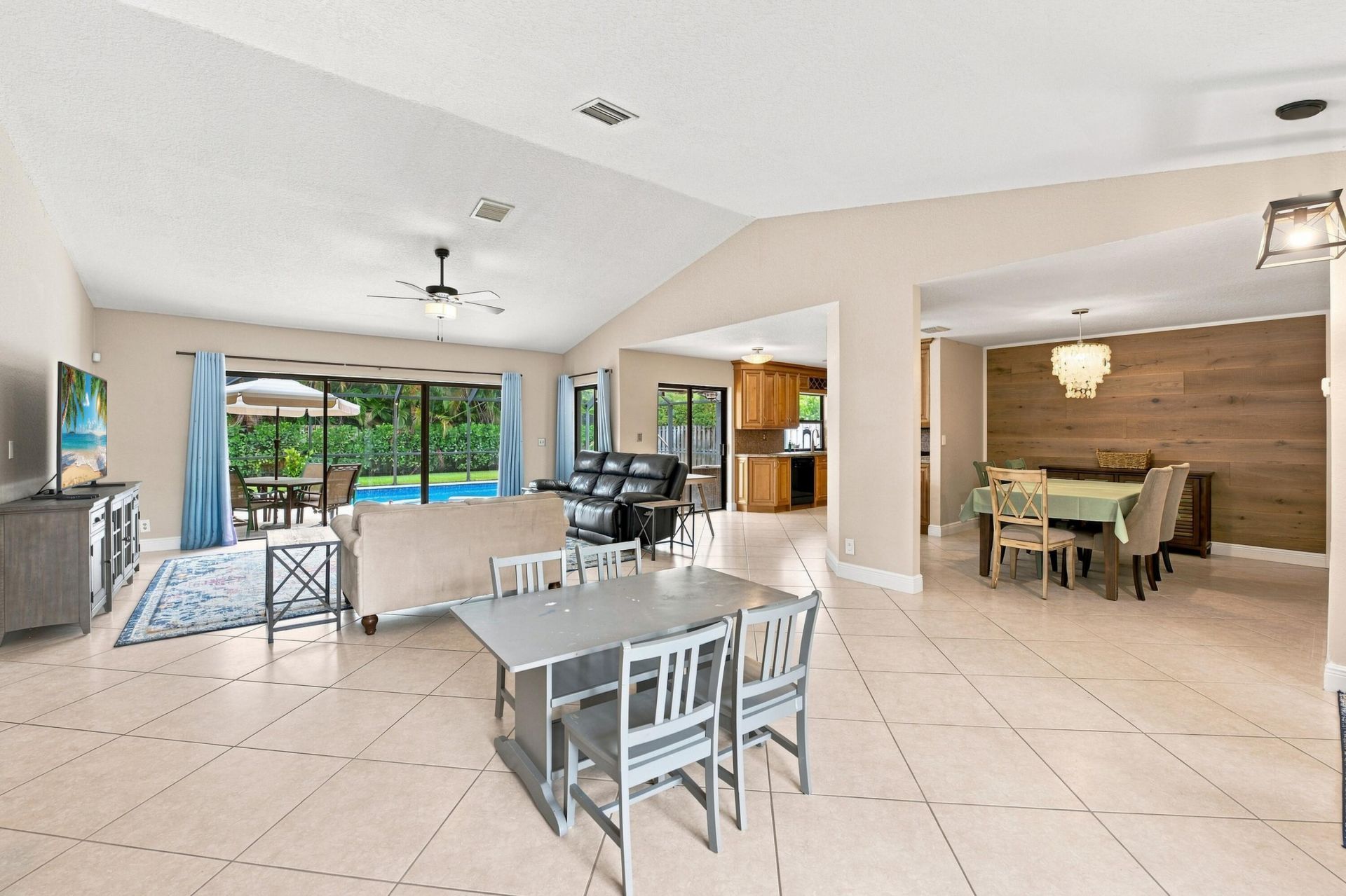10666 NW 2nd Place, Coral Springs, FL 33071 Photo