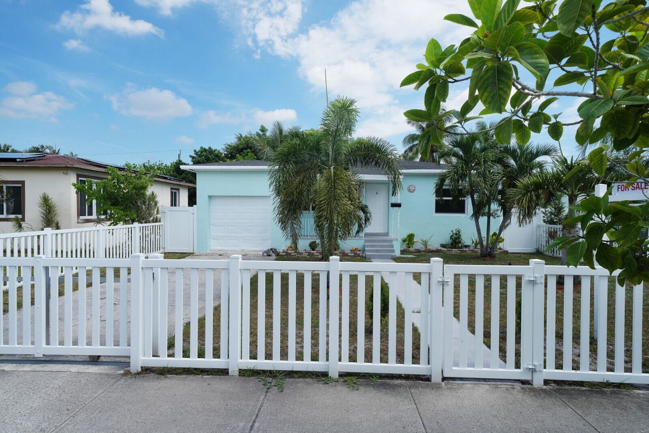 2517 Rodman Street, Hollywood, FL 33020 Photo