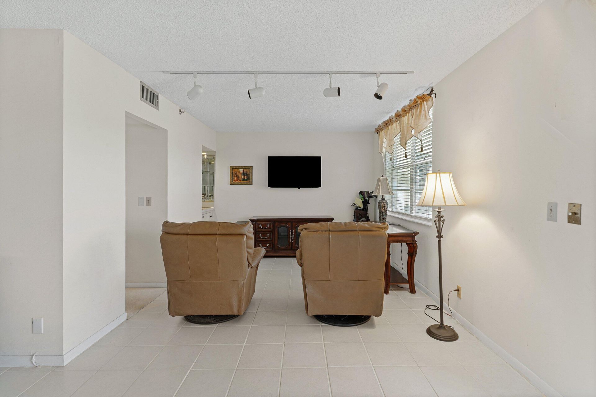 6400 NW 2nd Avenue, Unit 321, Boca Raton, FL 33487 Photo