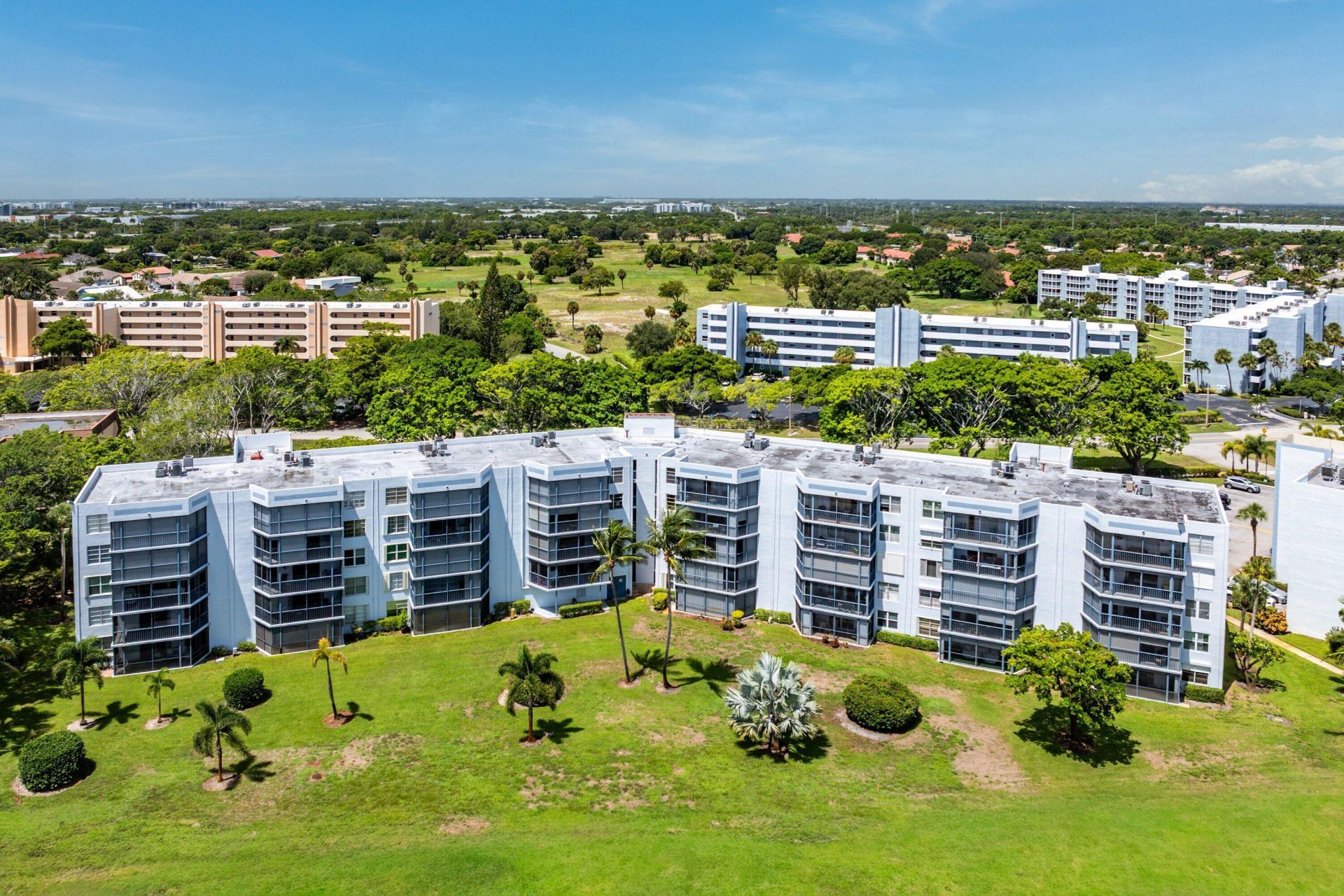 6400 NW 2nd Avenue, Unit 321, Boca Raton, FL 33487 Photo