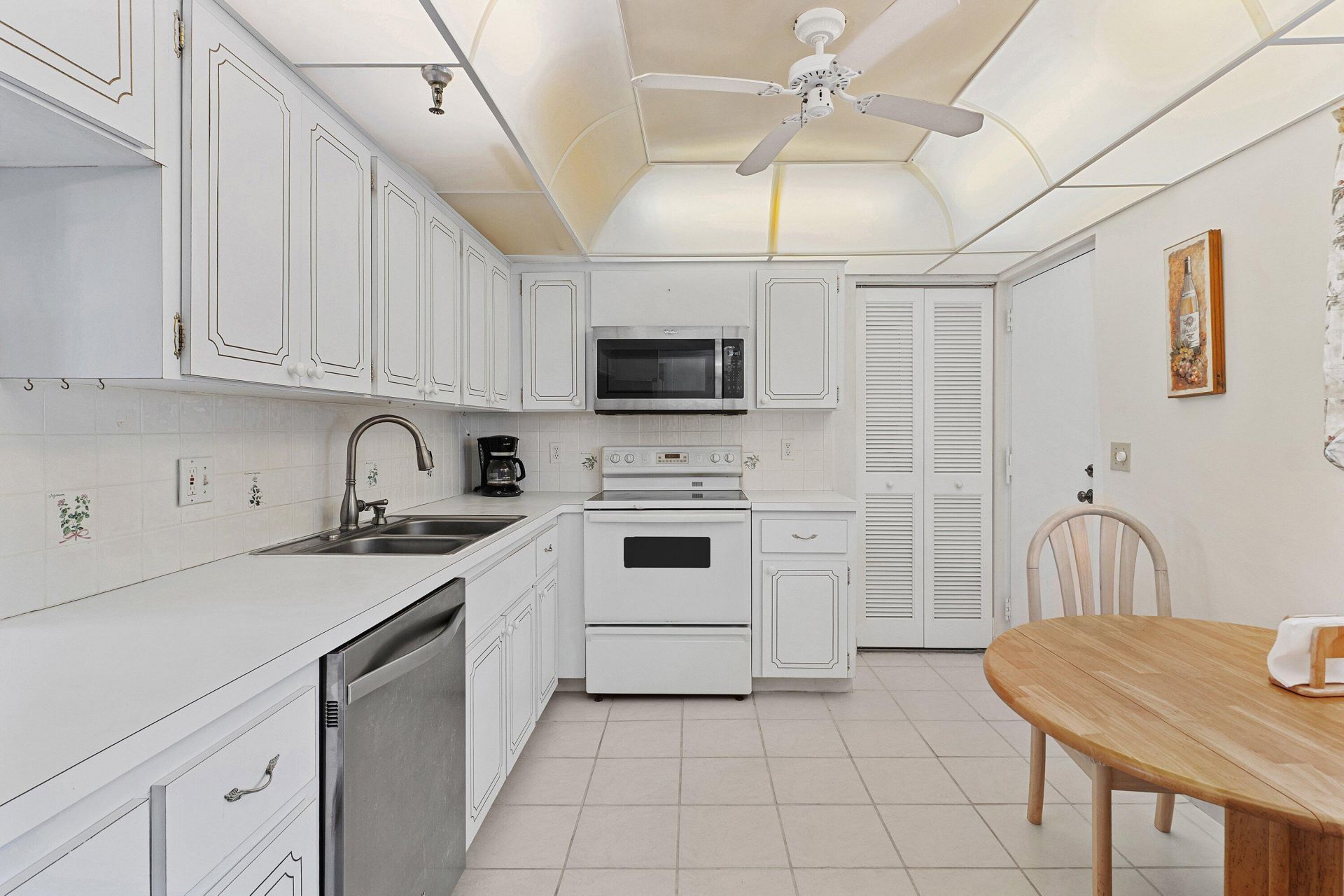 6400 NW 2nd Avenue, Unit 321, Boca Raton, FL 33487 Photo