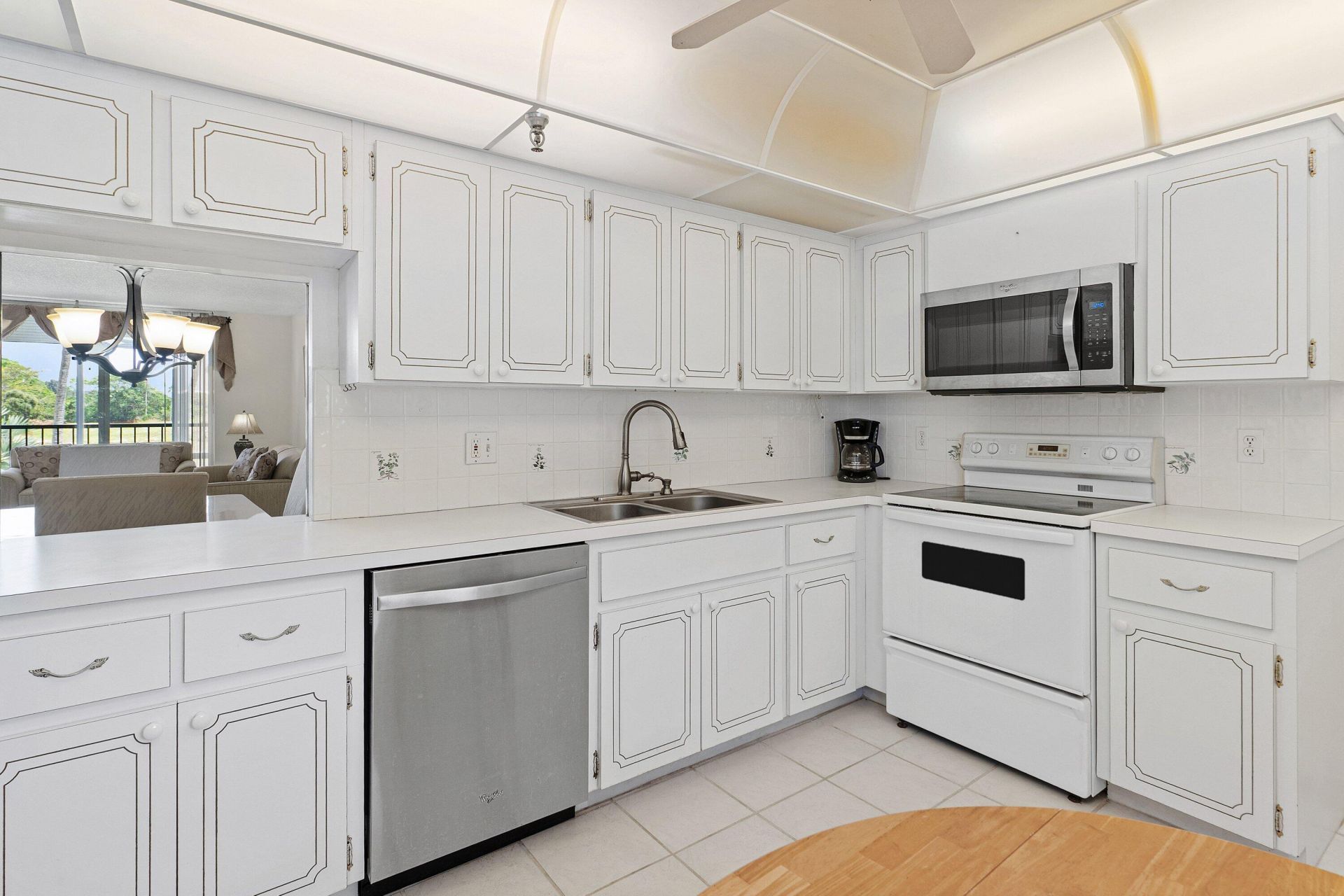 6400 NW 2nd Avenue, Unit 321, Boca Raton, FL 33487 Photo