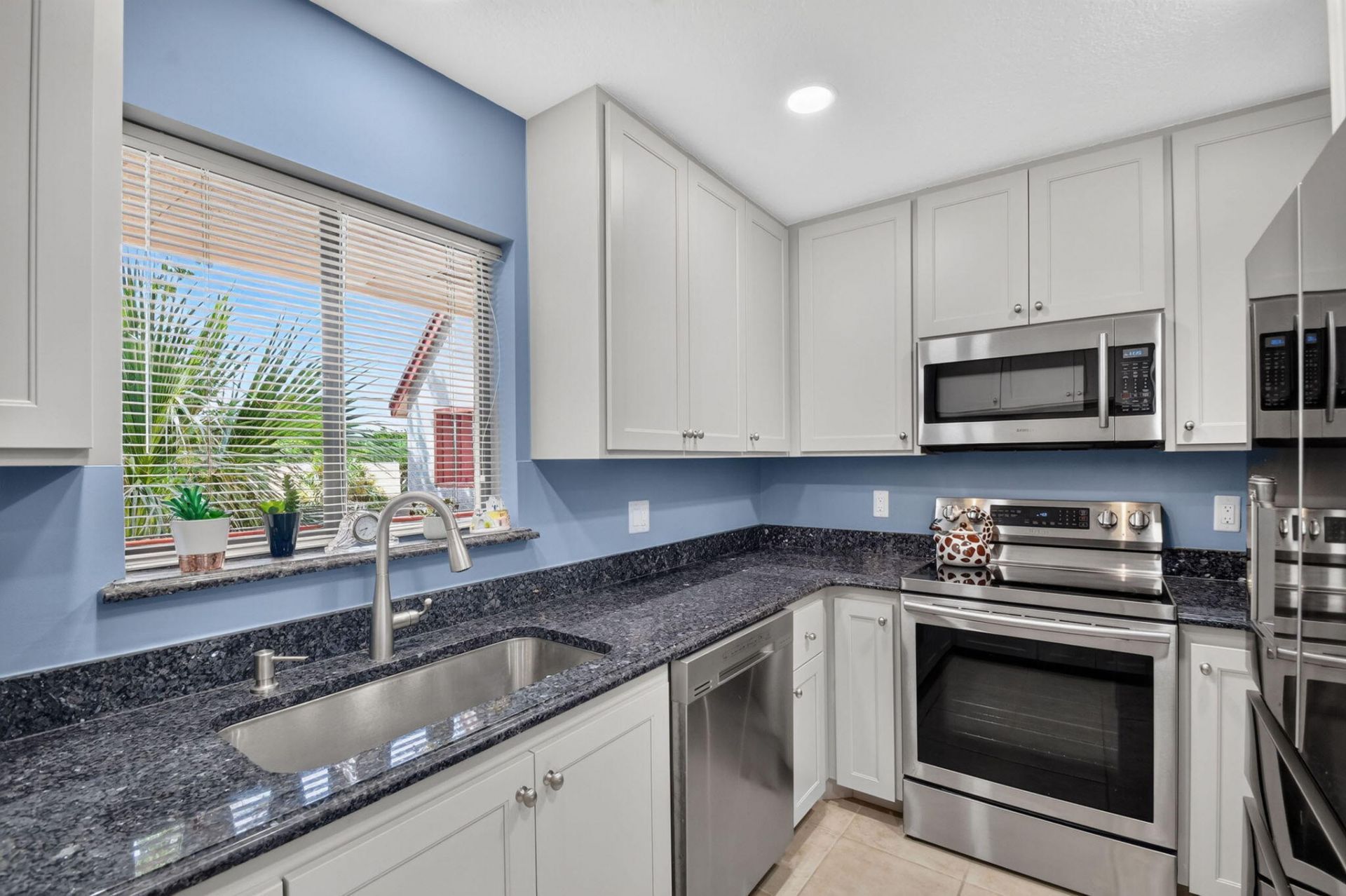 12524 Shoreline Drive, Unit 404, Wellington, FL 33414 Photo