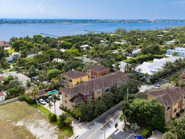 530 S FEDERAL Highway, Unit 2, Lake Worth Beach, FL 33460