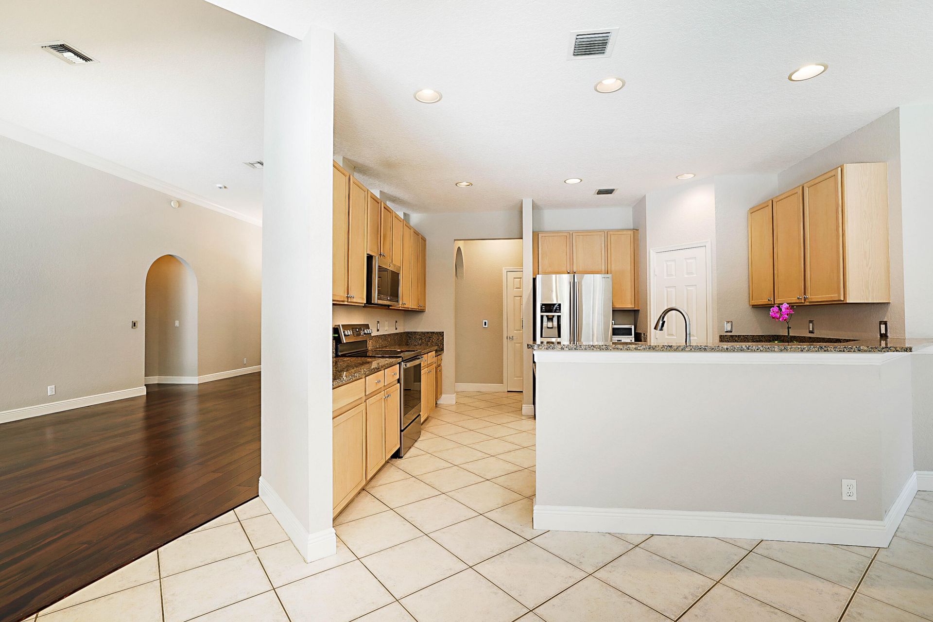 15369 Whispering Willow Drive, Wellington, FL 33414 Photo