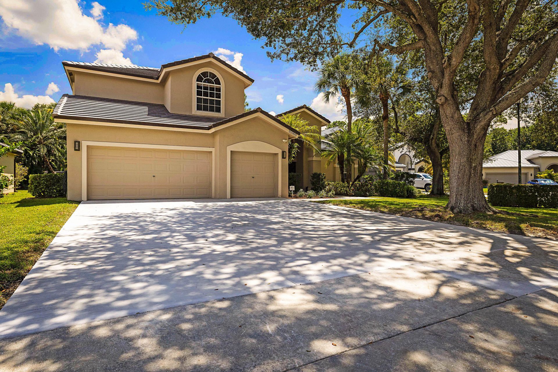15369 Whispering Willow Drive, Wellington, FL 33414 Photo