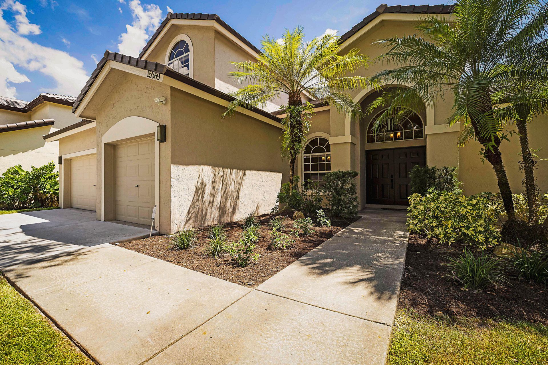 15369 Whispering Willow Drive, Wellington, FL 33414 Photo