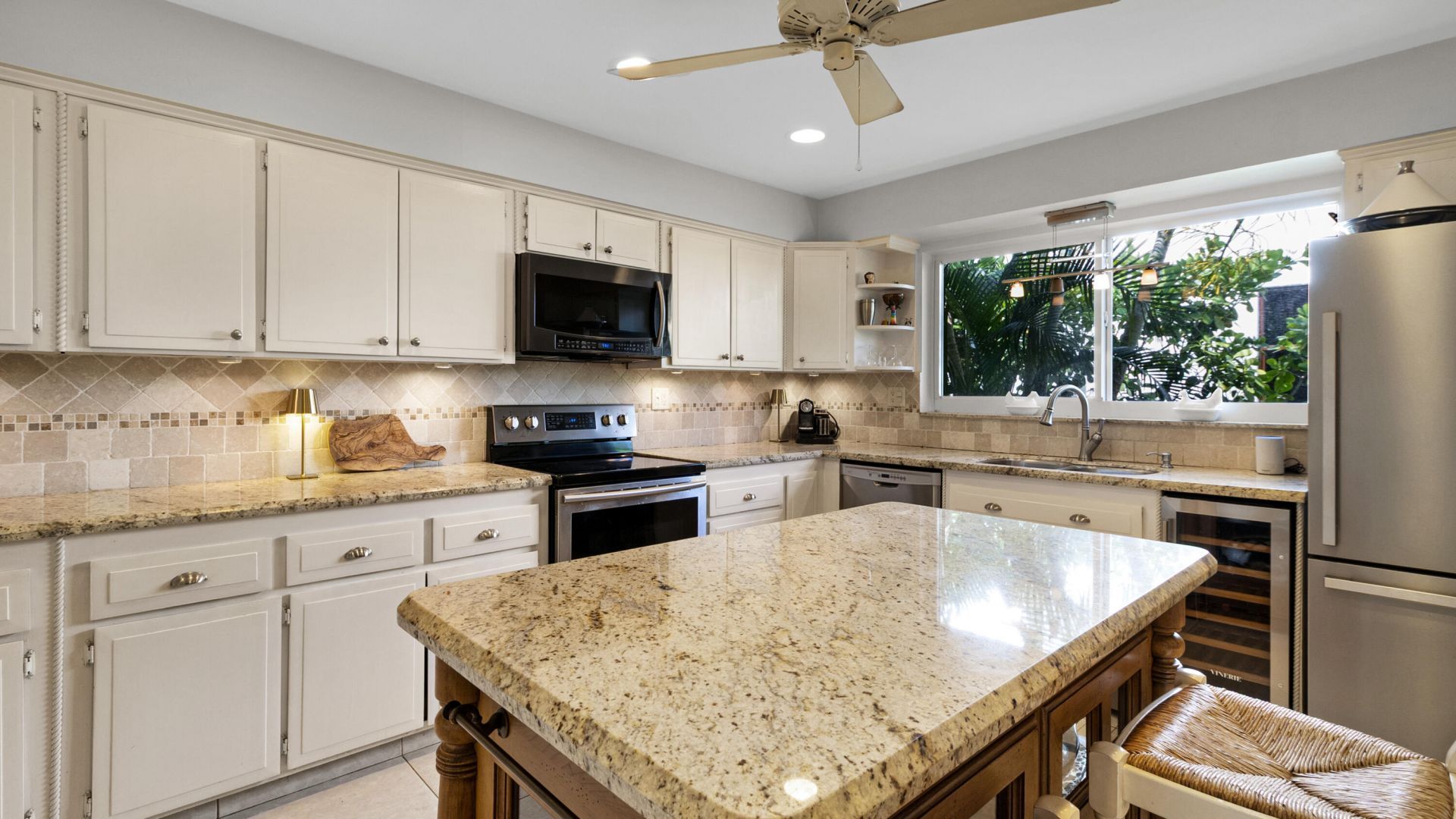 2750 NE 8th Court, Pompano Beach, FL 33062 Photo
