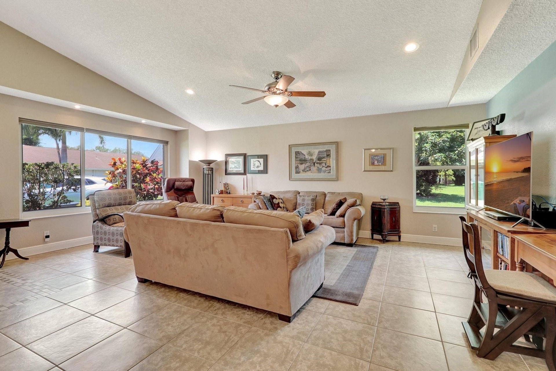8630 Bridle Path Court, Unit 207, Davie, FL 33328 Photo
