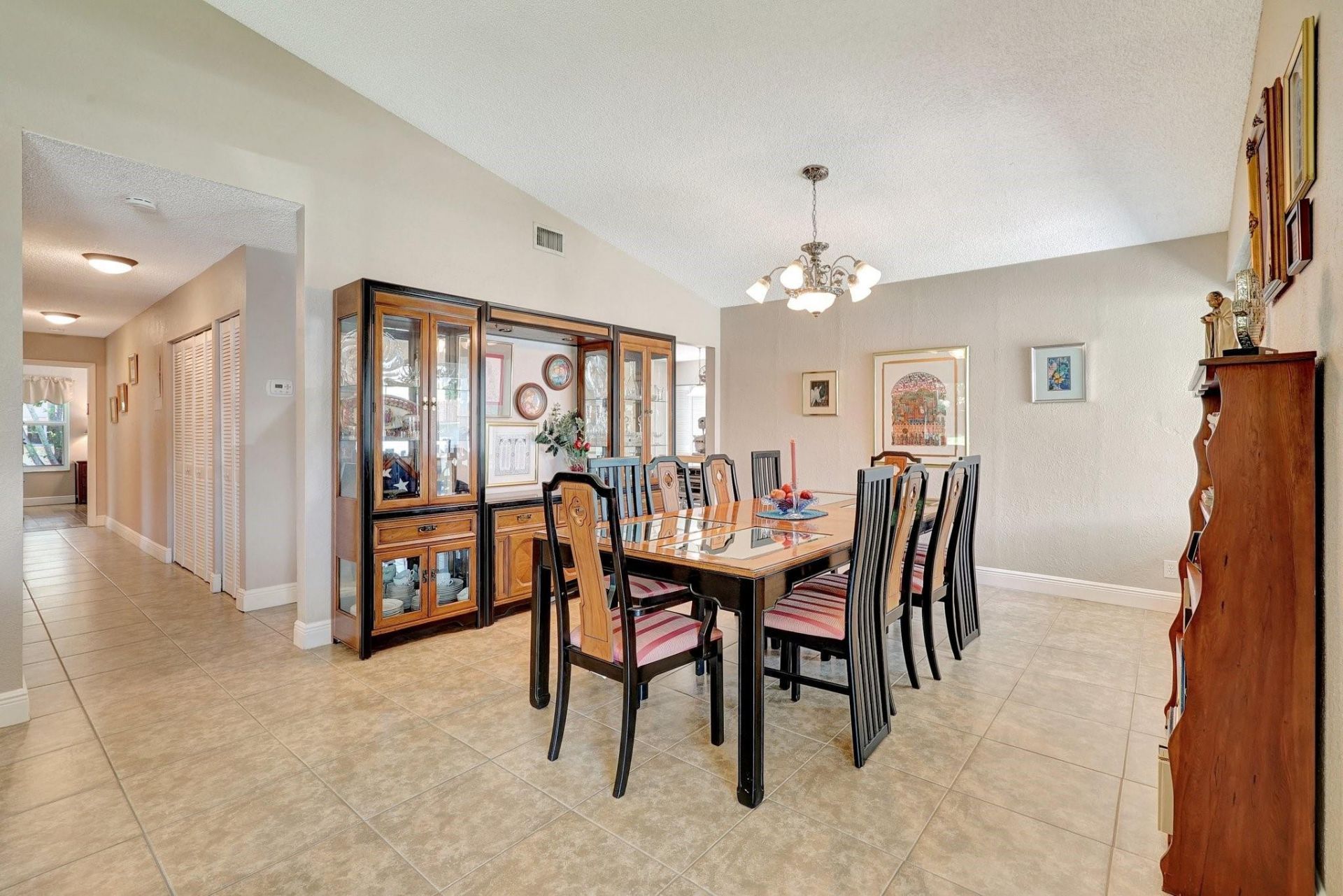 8630 Bridle Path Court, Unit 207, Davie, FL 33328 Photo