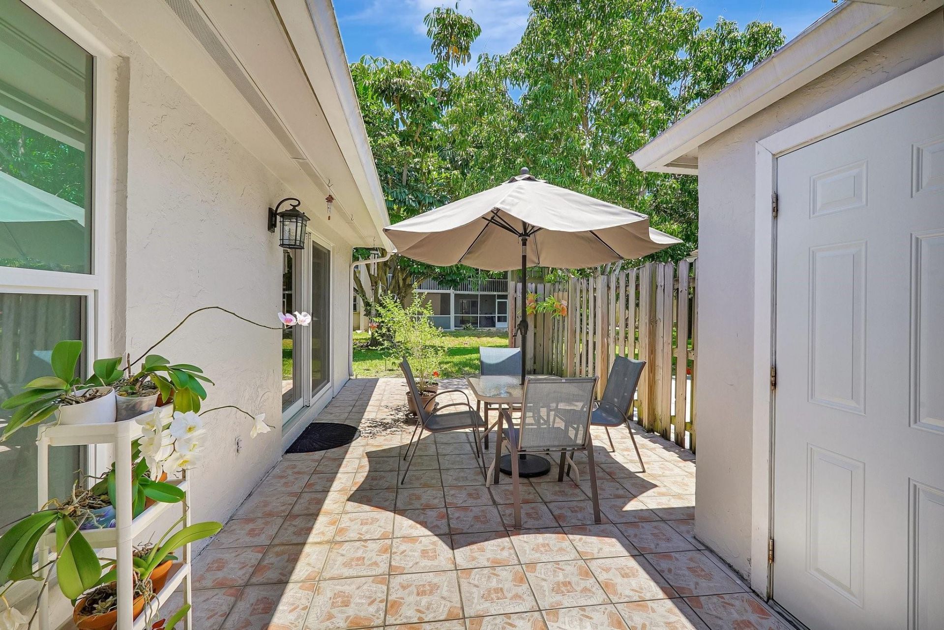 8630 Bridle Path Court, Unit 207, Davie, FL 33328 Photo