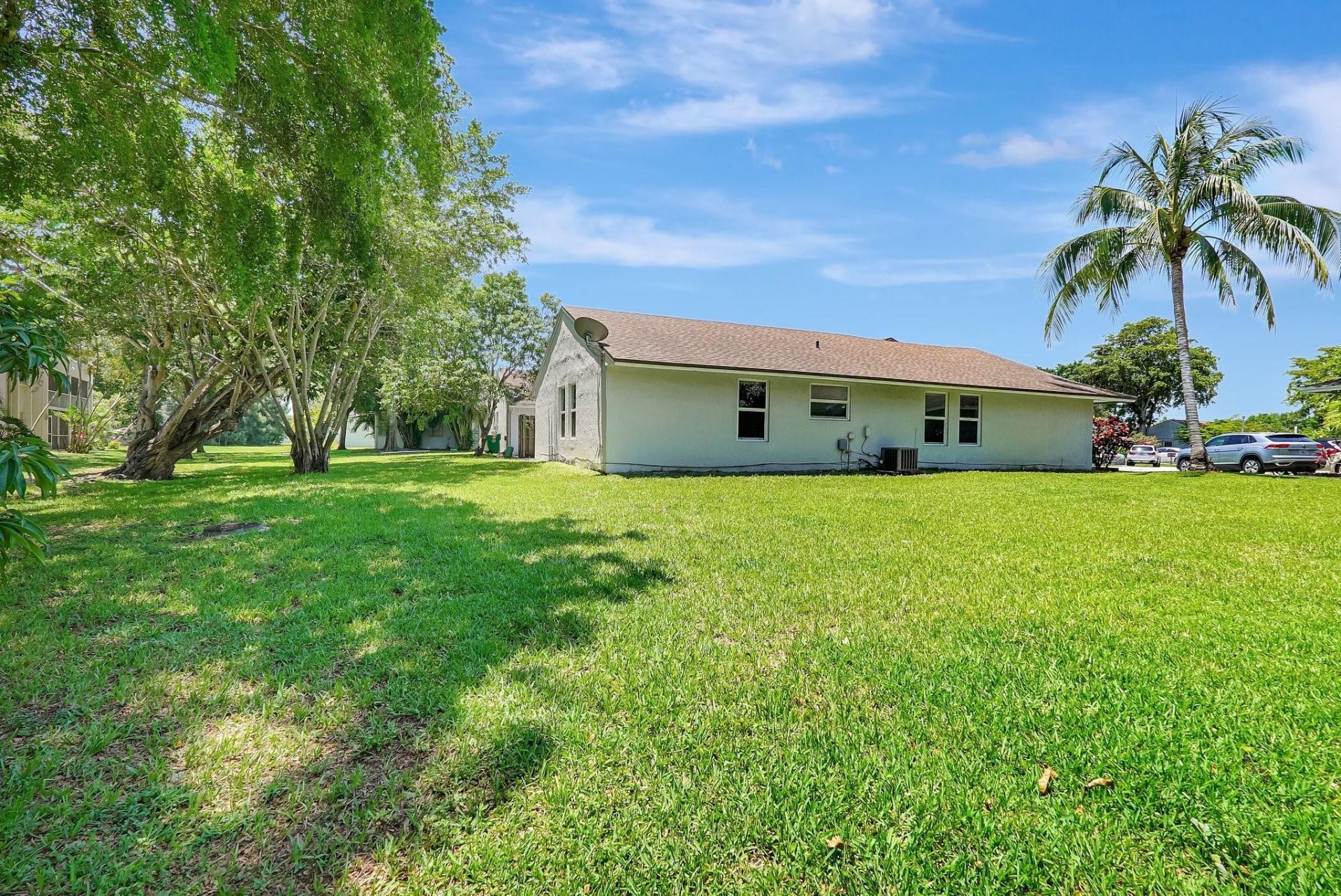 8630 Bridle Path Court, Unit 207, Davie, FL 33328 Photo