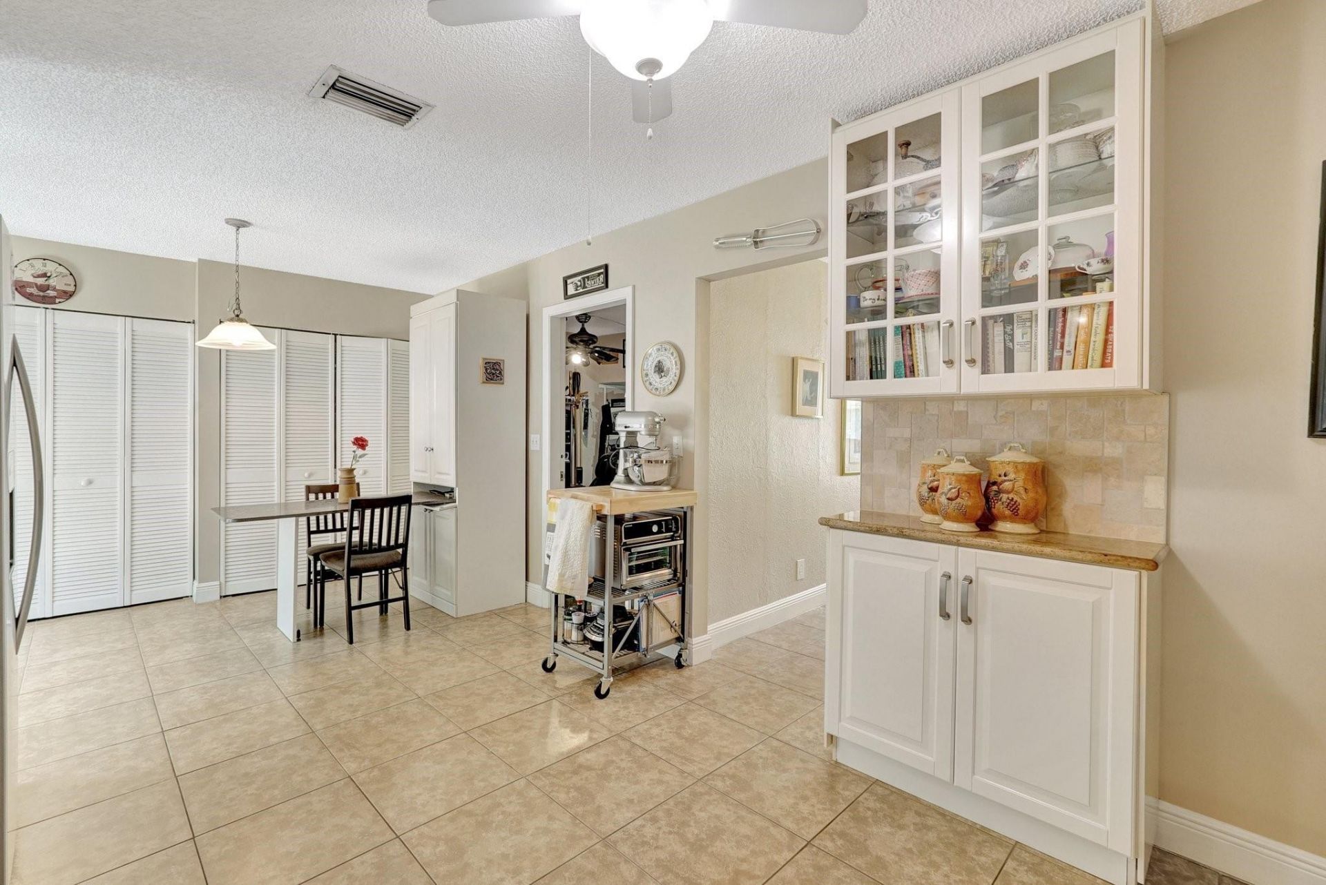 8630 Bridle Path Court, Unit 207, Davie, FL 33328 Photo
