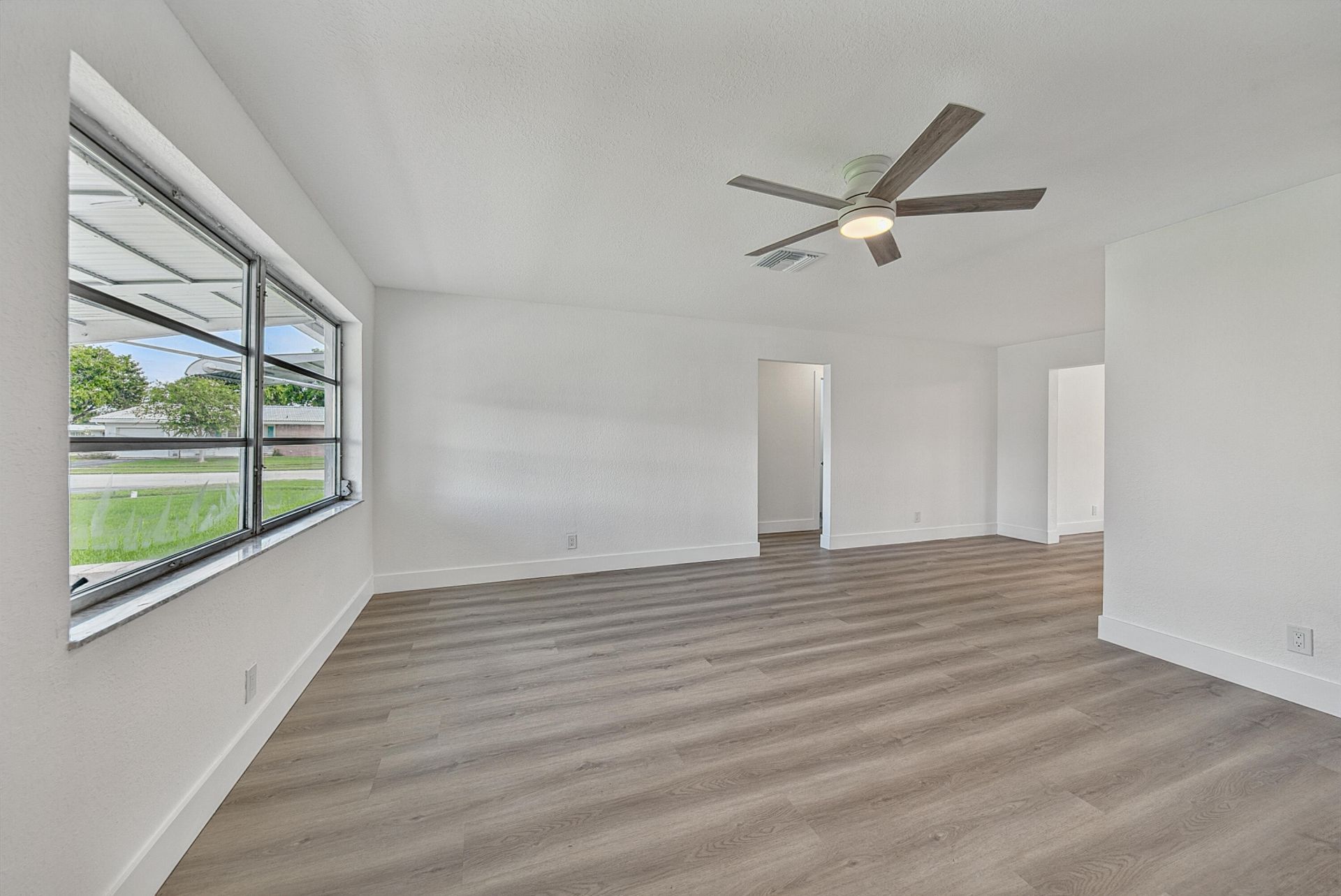 1190 NW 90th Avenue, Plantation, FL 33322 Photo
