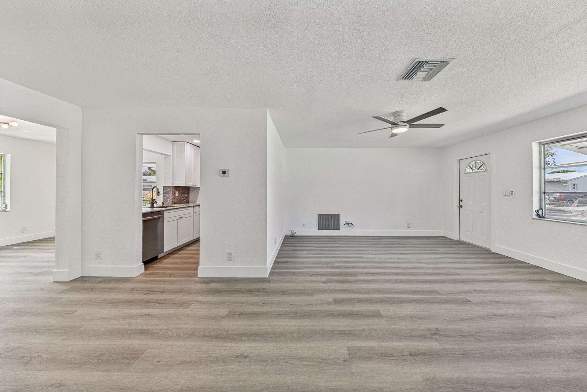 1190 NW 90th Avenue, Plantation, FL 33322 Photo