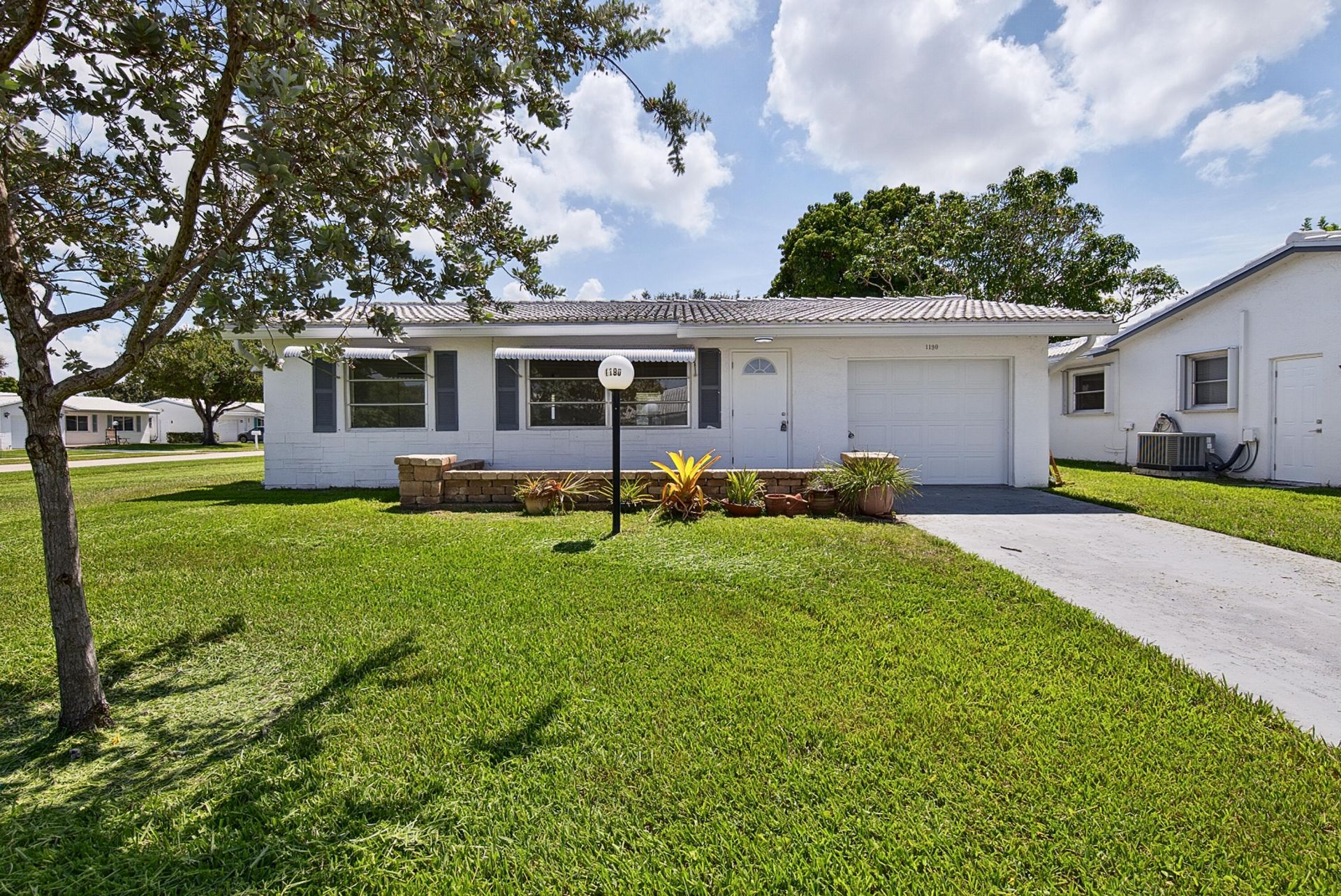 1190 NW 90th Avenue, Plantation, FL 33322 Photo