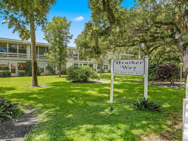 677 ROYAL PALM Boulevard, Unit 7, Vero Beach, FL 32960