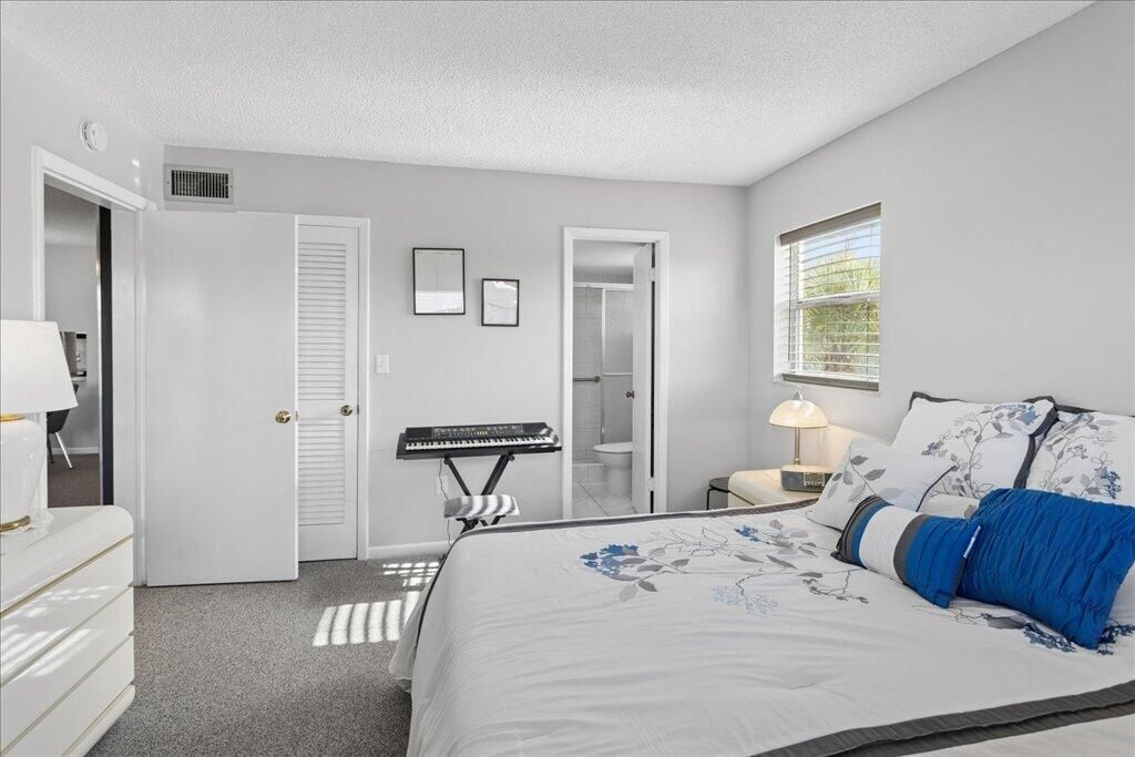 8510 Sunrise Lakes Boulevard, Unit 301, Sunrise, FL 33322 Photo