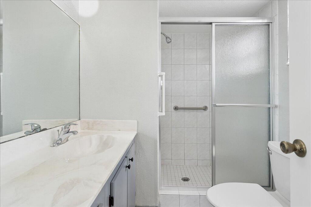 8510 Sunrise Lakes Boulevard, Unit 301, Sunrise, FL 33322 Photo