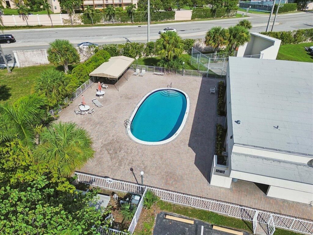 8510 Sunrise Lakes Boulevard, Unit 301, Sunrise, FL 33322 Photo