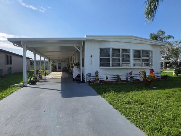 1 Juan Carlos Lane, Port St. Lucie, FL 34952