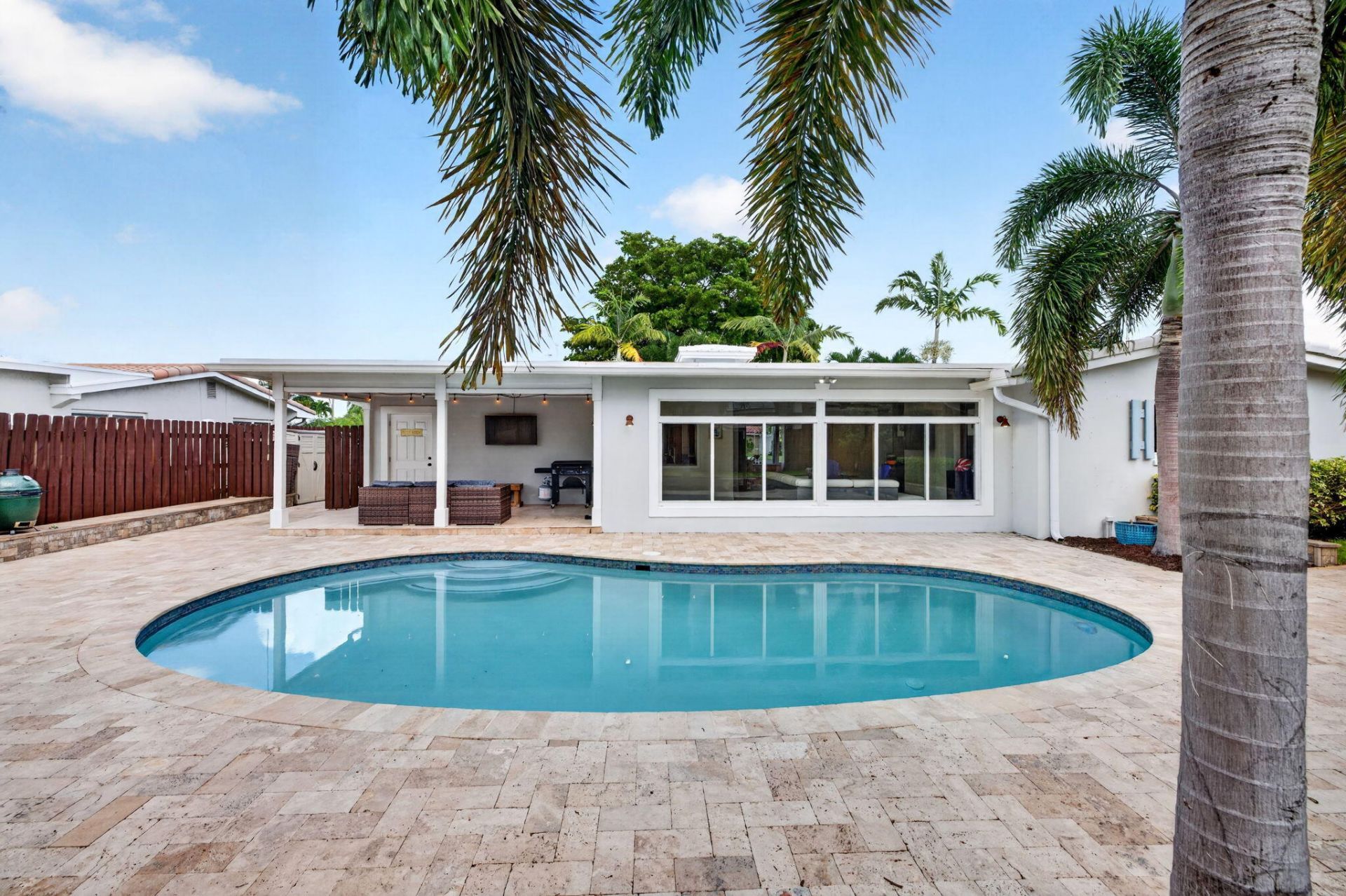 520 SE 14th Street, Pompano Beach, FL 33060 Photo