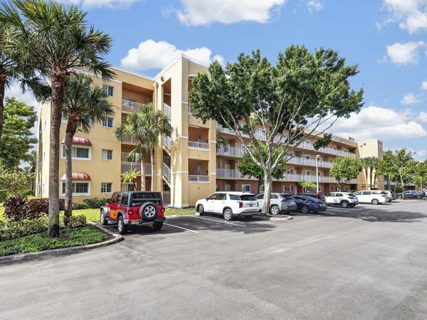 4721 Lucerne Lakes Boulevard E, Unit 711, Lake Worth, FL 33467